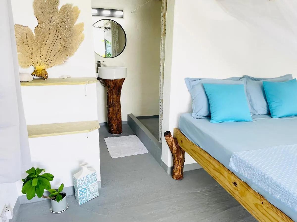 Lagoon View Apartment Clifton 0*,  Saint Vincent and the Grenadines